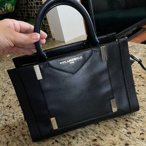 Hand bag